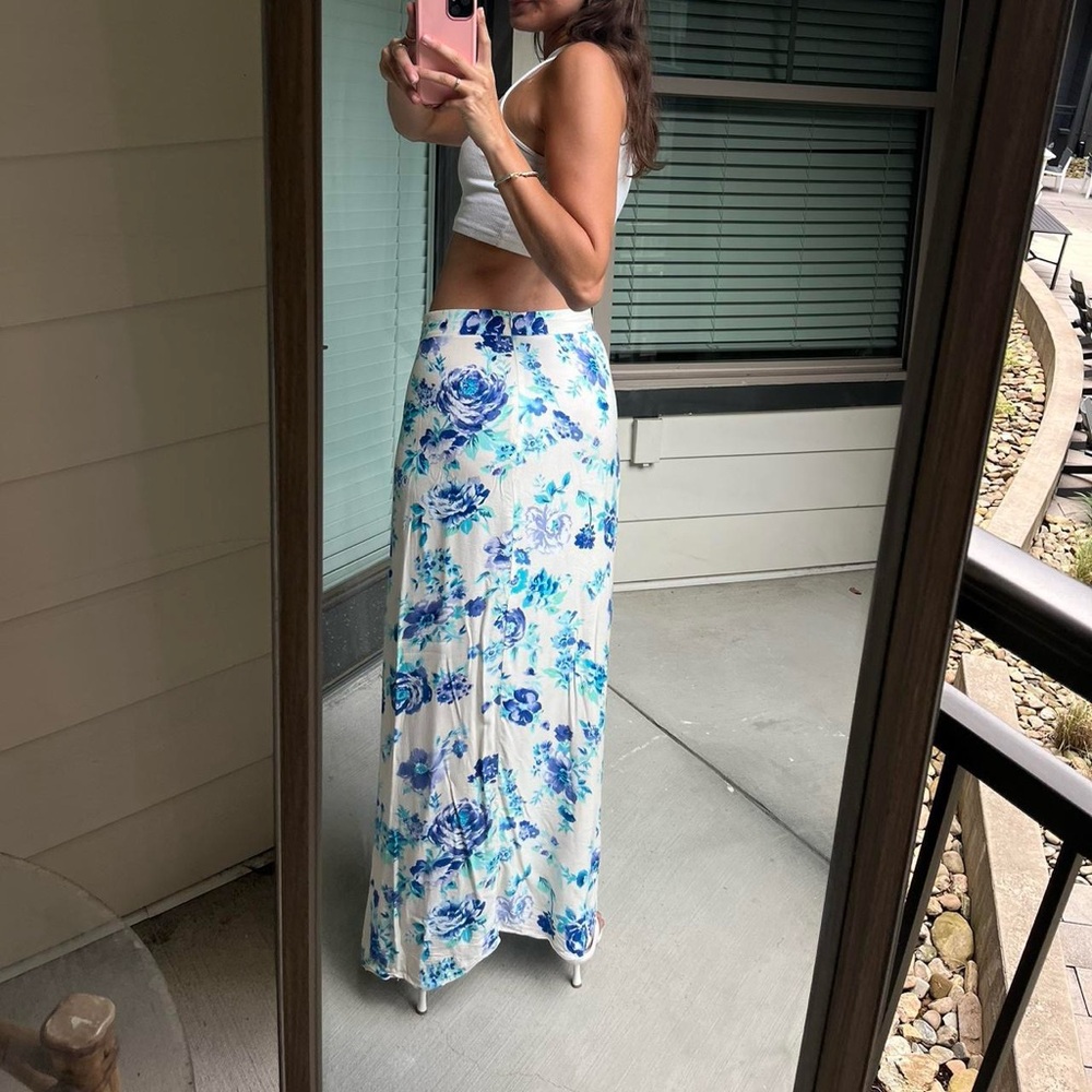 Olivaceous floral maxi skirt - Picture 5 of 5